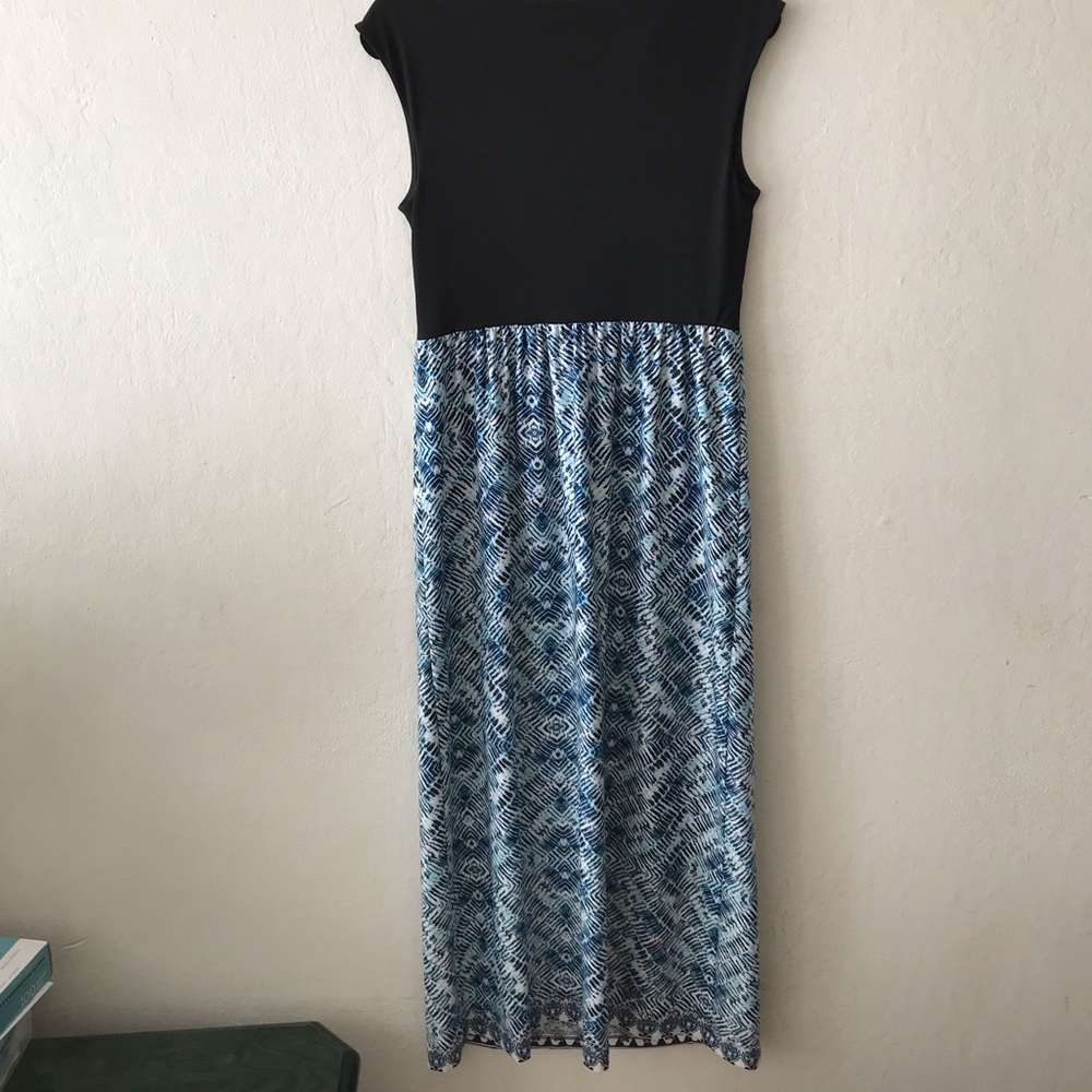 AB Studio Sleeveless Maxi Dress - Picture 2 of 8